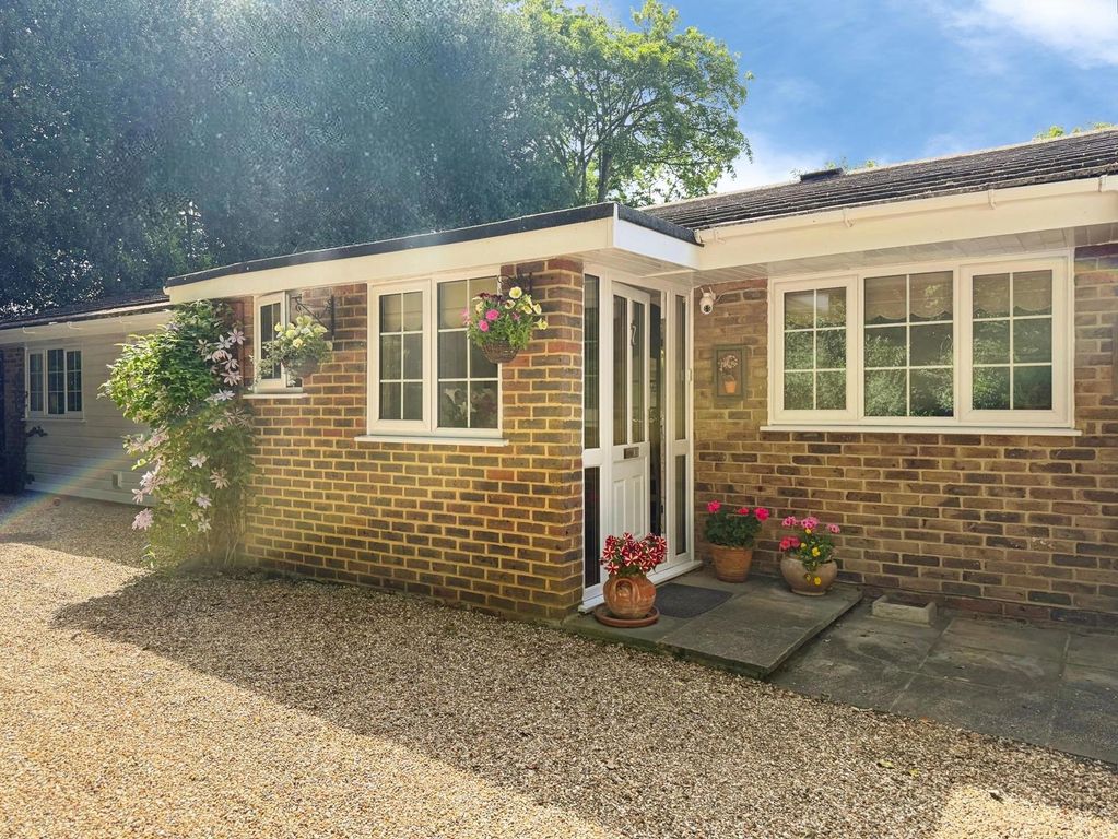 Property photo 1 of 29 Pbox-Img.Jpg