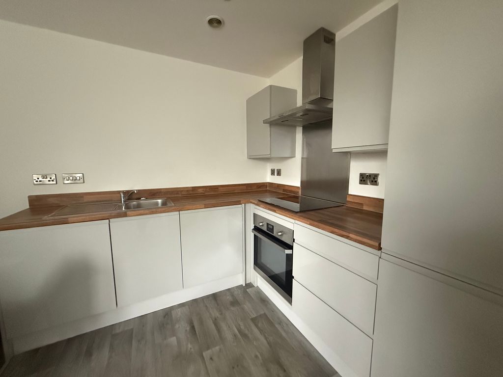 Property photo 3 of 7 Image