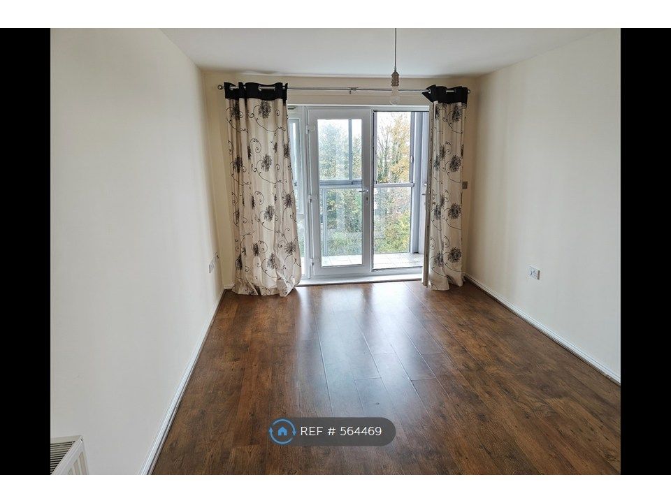 Property photo 3 of 4