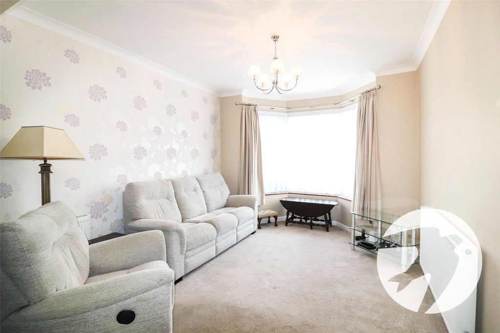 Property photo 2 of 20 Picture No. 27