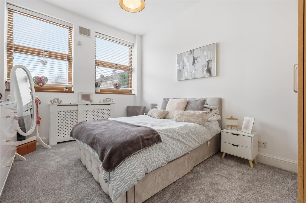 Property photo 2 of 15 Img_3406.Jpg