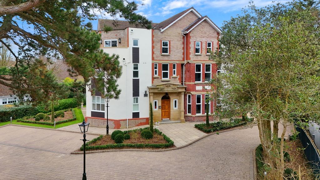 Additional image 39 of 3 bed flat for saleVictoria Road, Formby L37