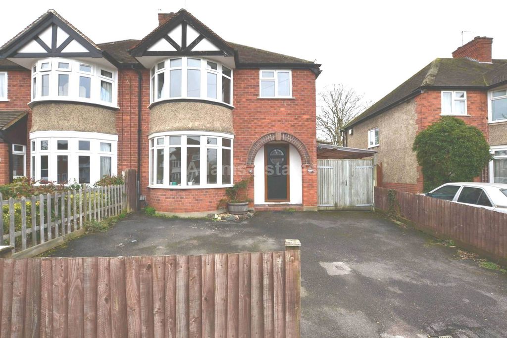 Property photo 2 of 7