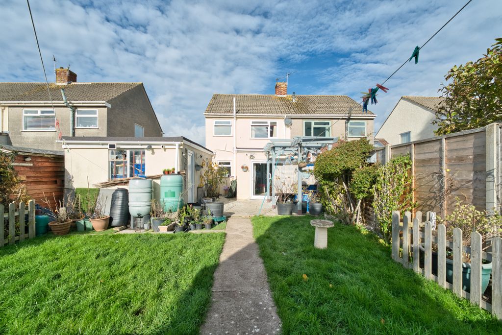 Property photo 2 of 18 Gallery