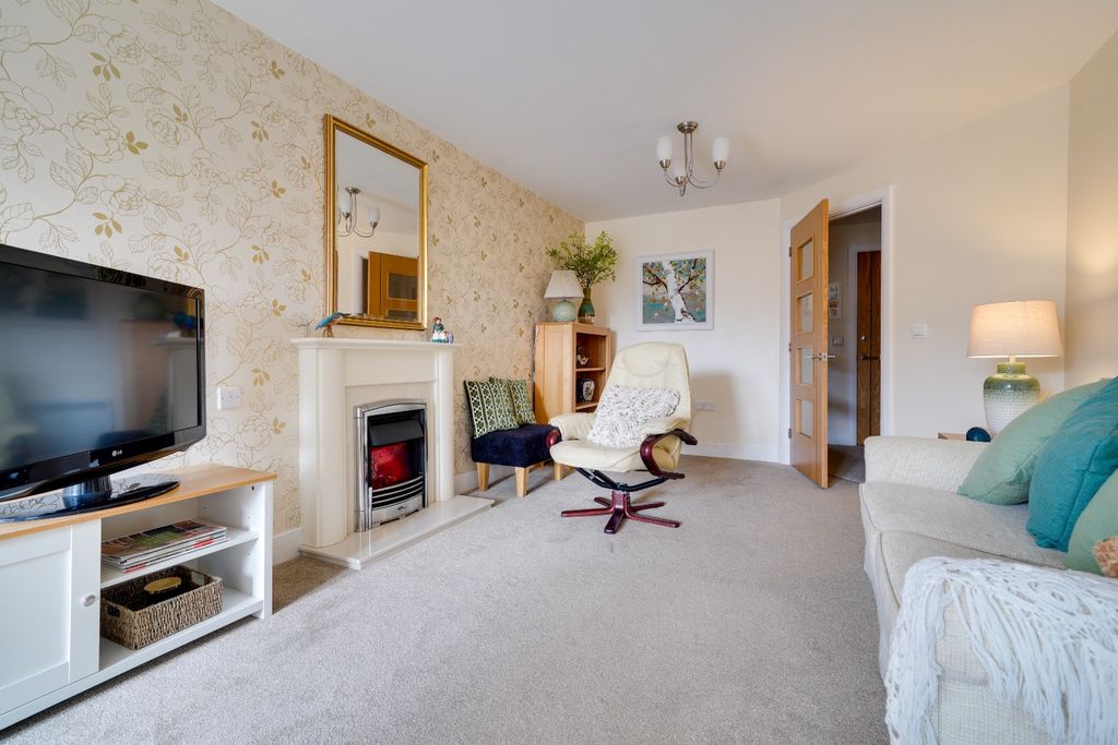Property photo 3 of 15 3585294