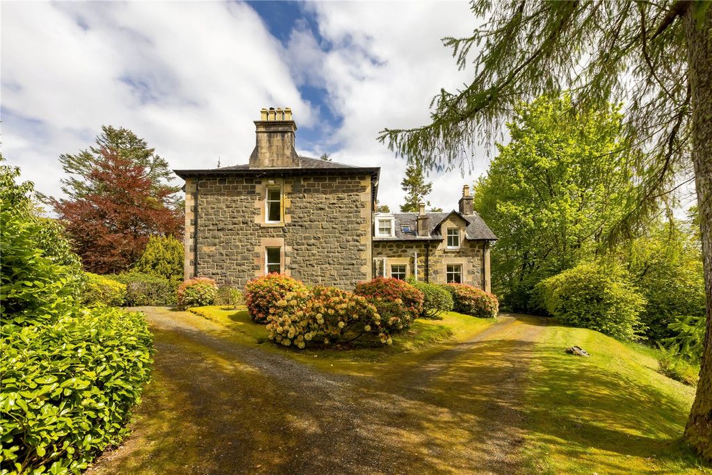 Additional image 4 of 5 bed detached house for saleGlenlyon House, Dalmally, Argyll And Bute PA33