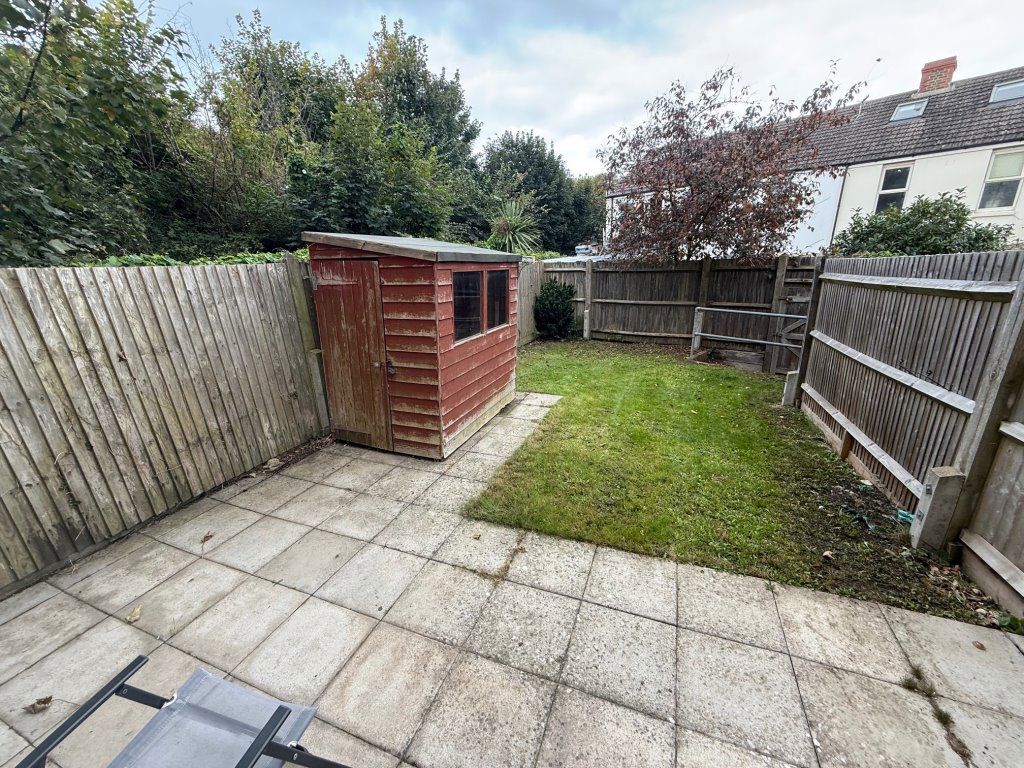 Property photo 1 of 2