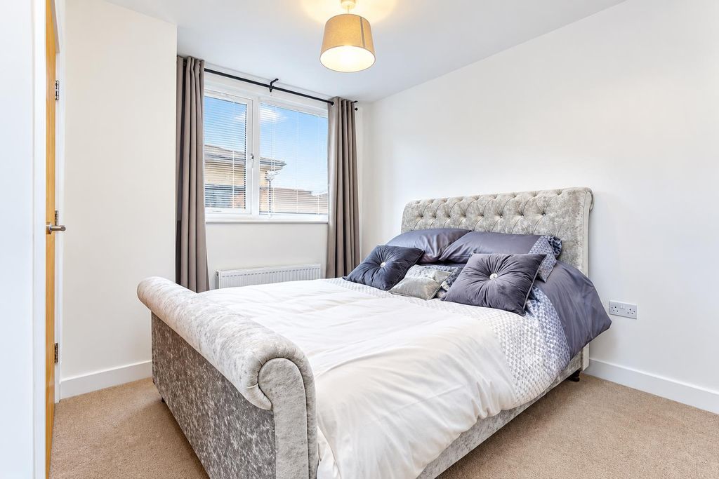 Property photo 3 of 6 5812F726-dcc8-4c43-B91B-22E905808737.Png
