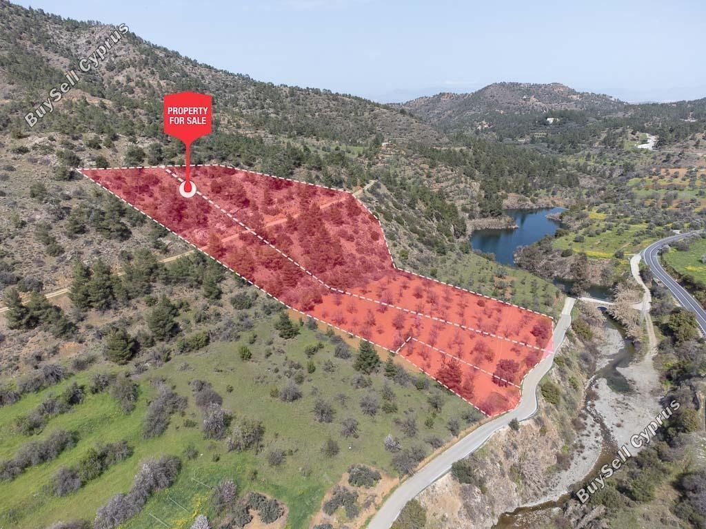 Property photo 1 of 12