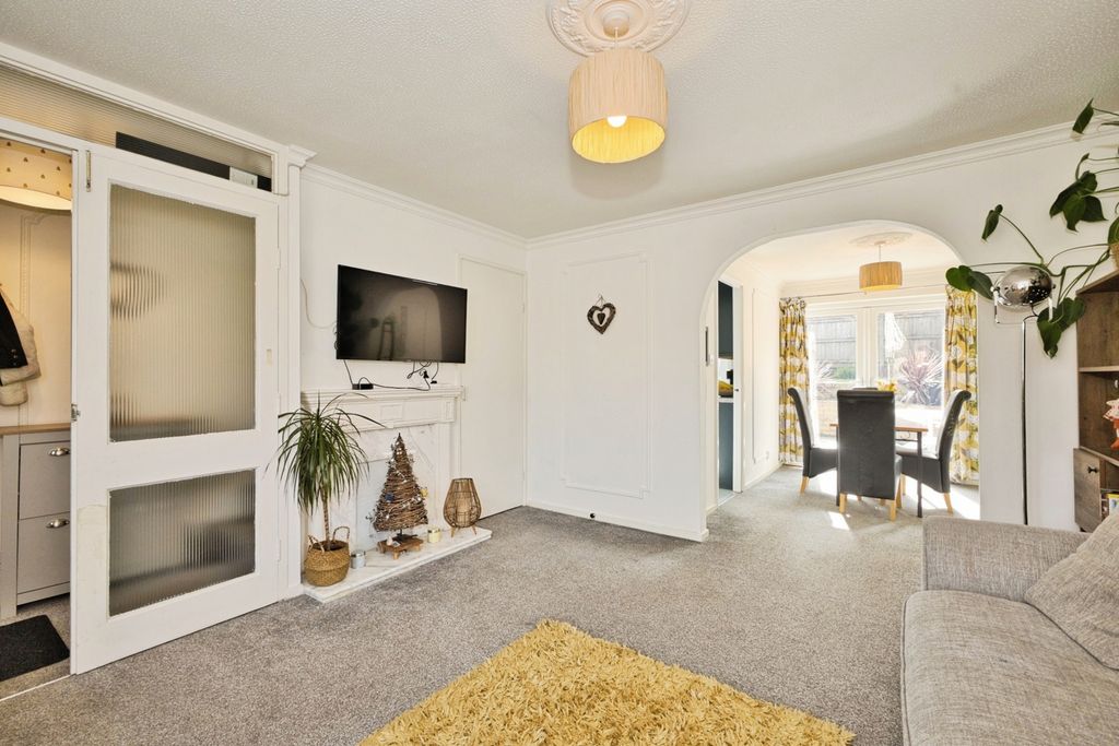 Property photo 2 of 14 Pbox-Img.Jpg