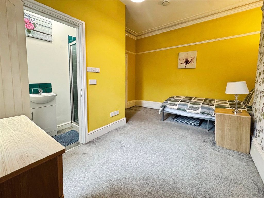 Property photo 2 of 7 Picture No. 02