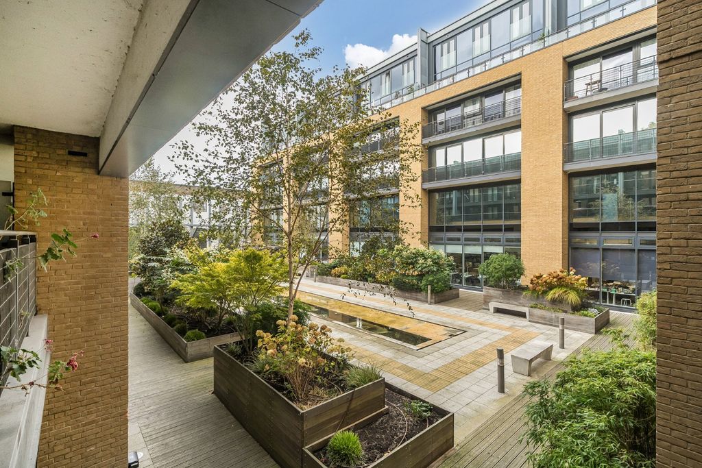 Property photo 1 of 15 Picture No. 17