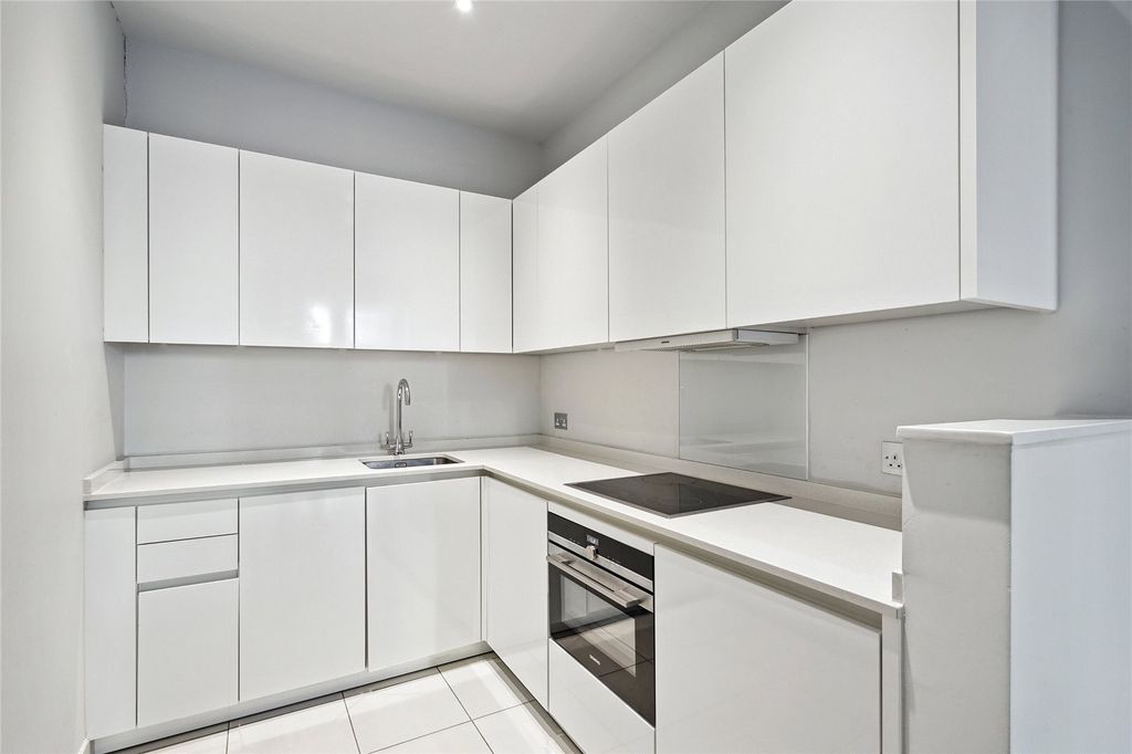 Property photo 2 of 12 Picture No. 09