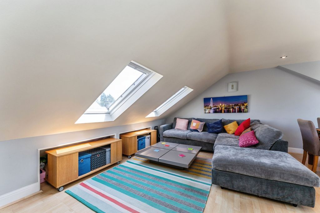 Property photo 2 of 11 Open Plan Living