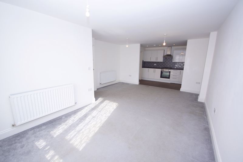 Property photo 2 of 8 Lounge/Diner