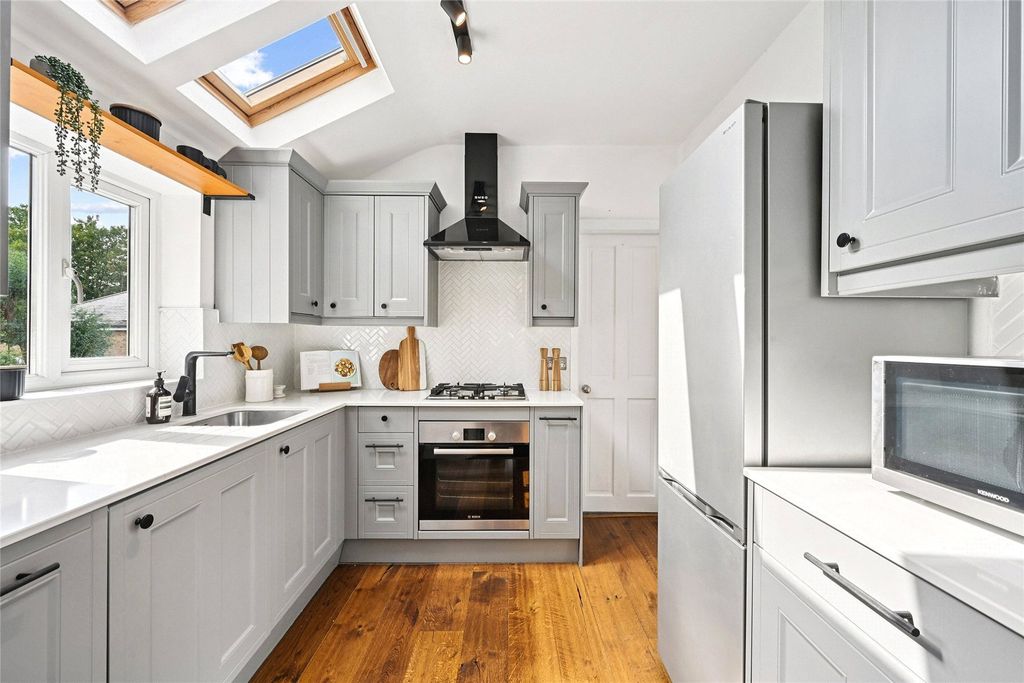 Property photo 3 of 12 Picture No. 08