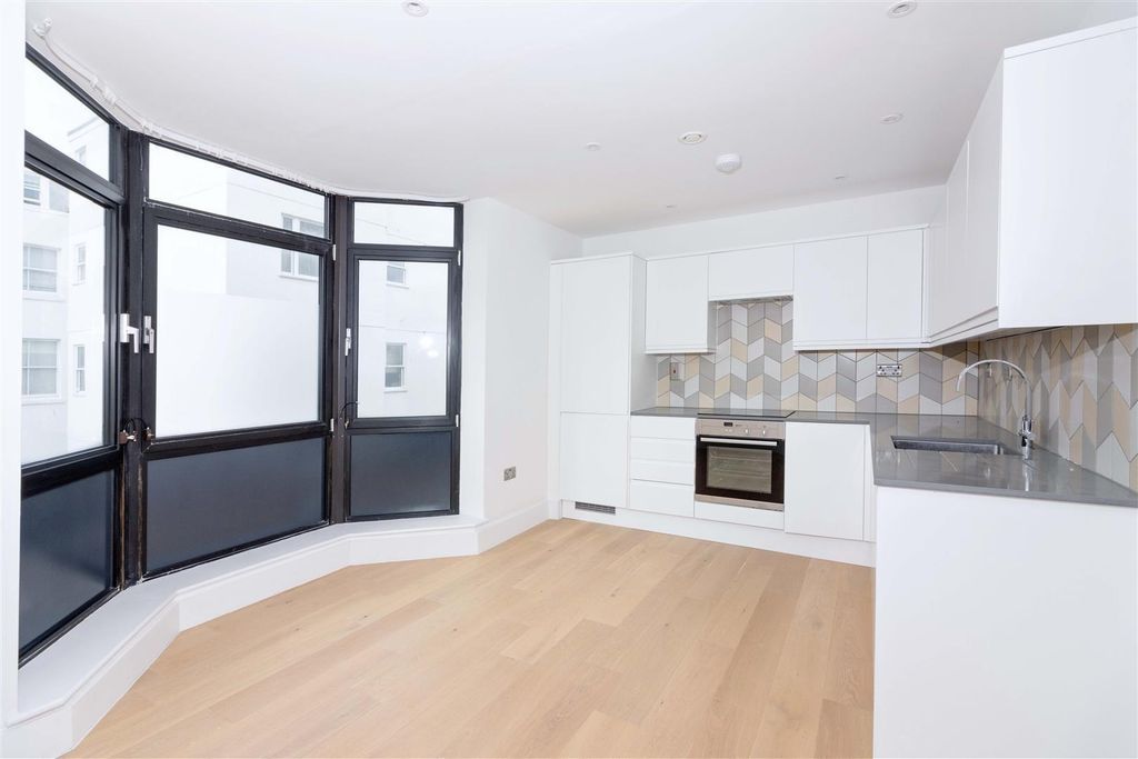 Property photo 3 of 7 4.Jpg