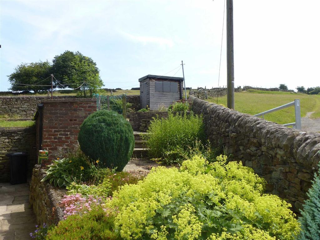 Property photo 3 of 13