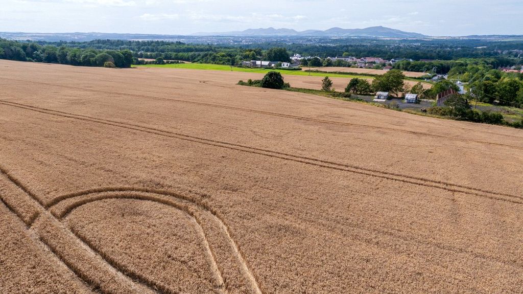 Property photo 1 of 5 Picture No. 01