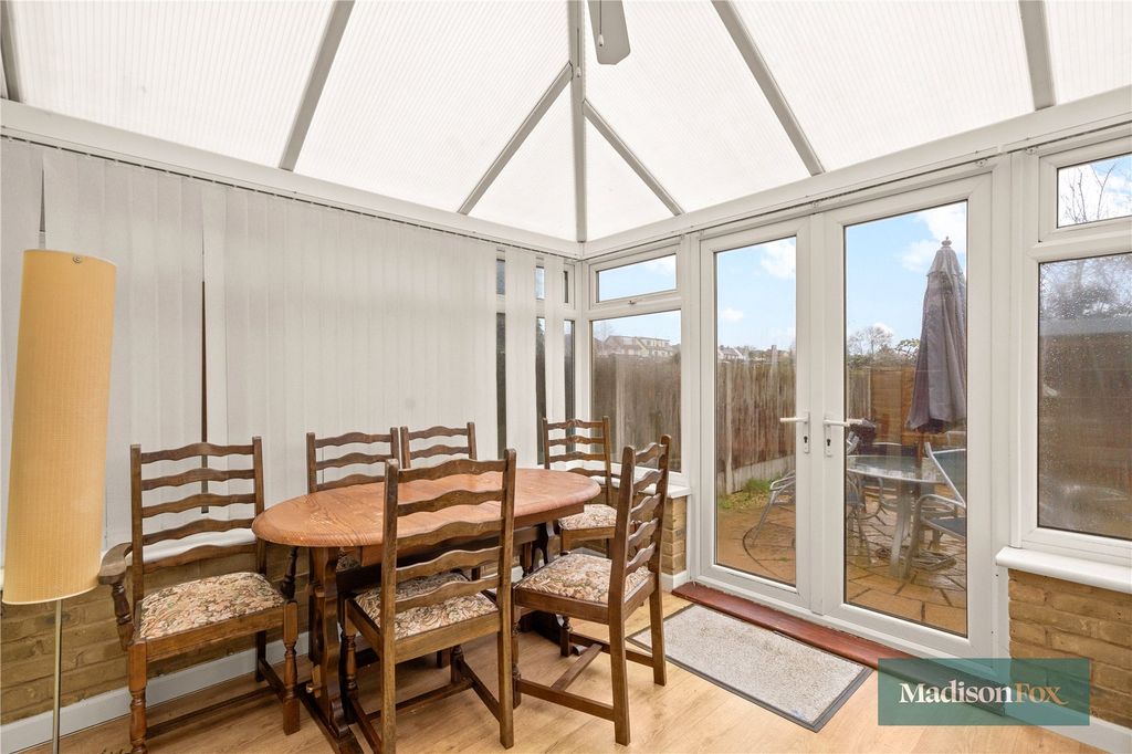 Property photo 3 of 15 Picture No. 07