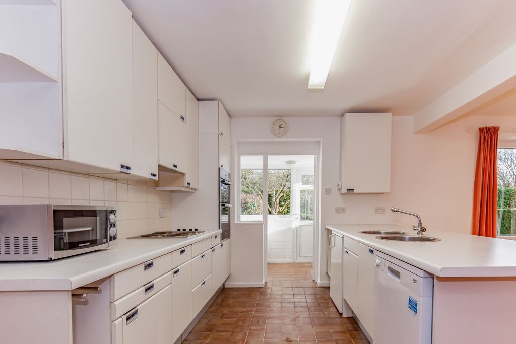 Property photo 2 of 10 80293