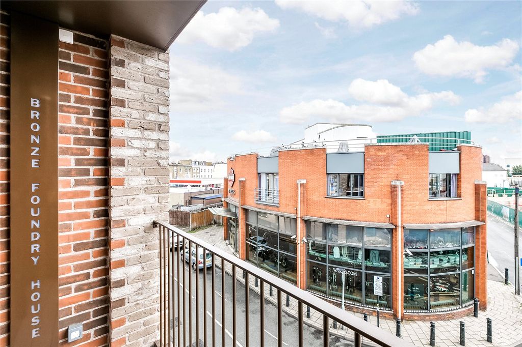 Property photo 3 of 7