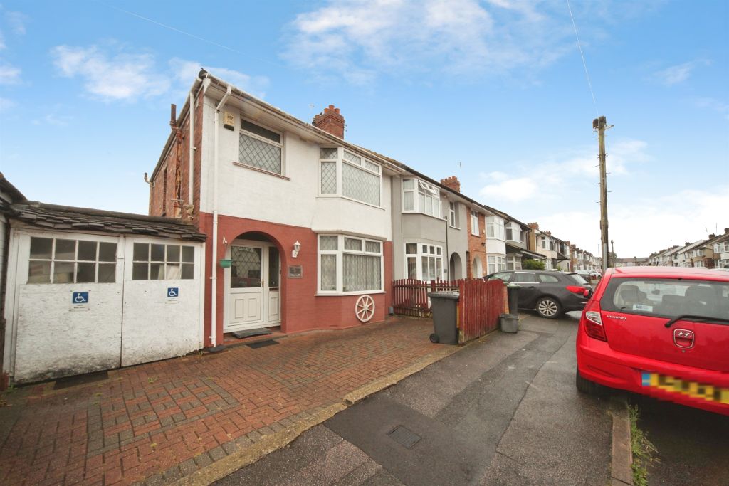 Property photo 2 of 16