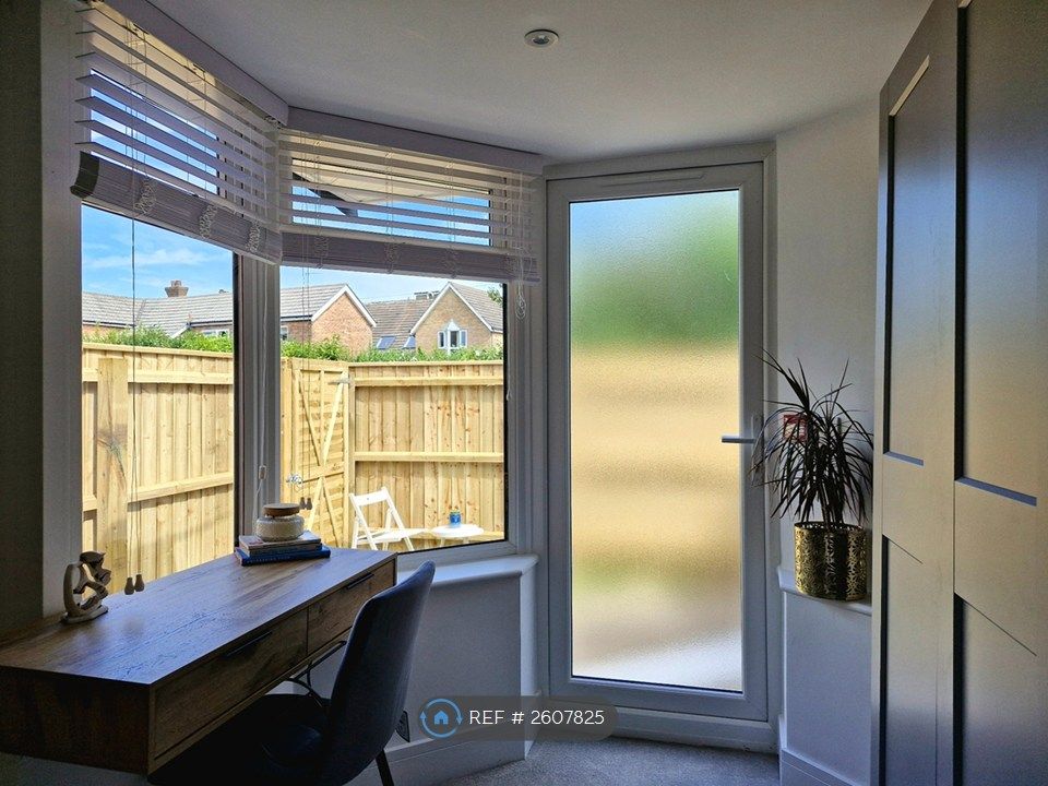Property photo 2 of 9 Double Room Ensuite With Private Garden