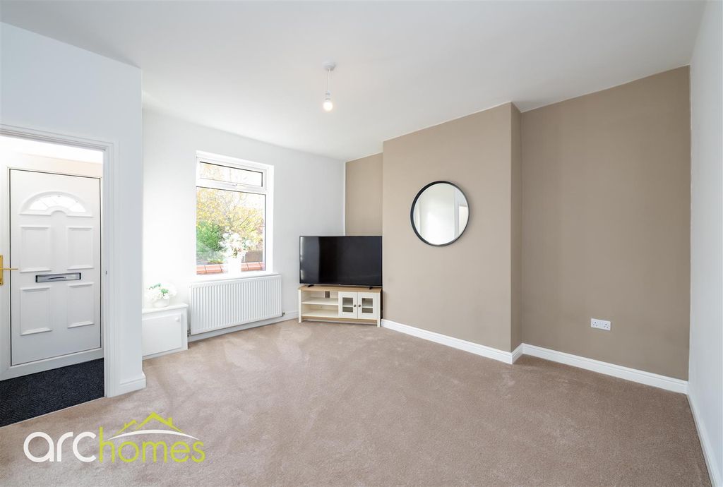 Property photo 2 of 17 Dsc03828-Edit.Jpg