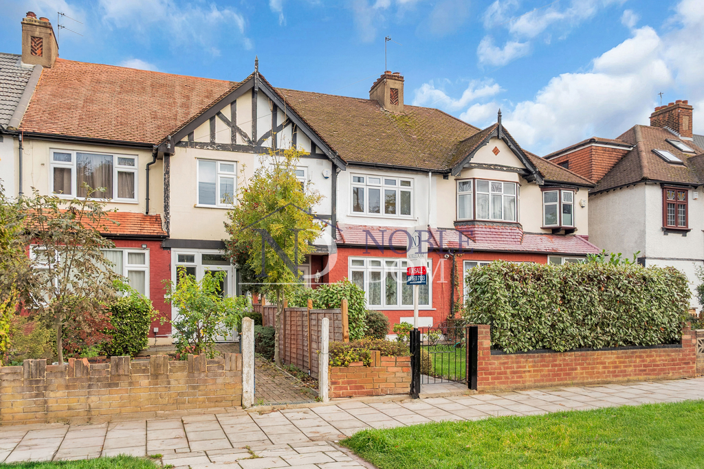 Property photo 2 of 18 Gallery