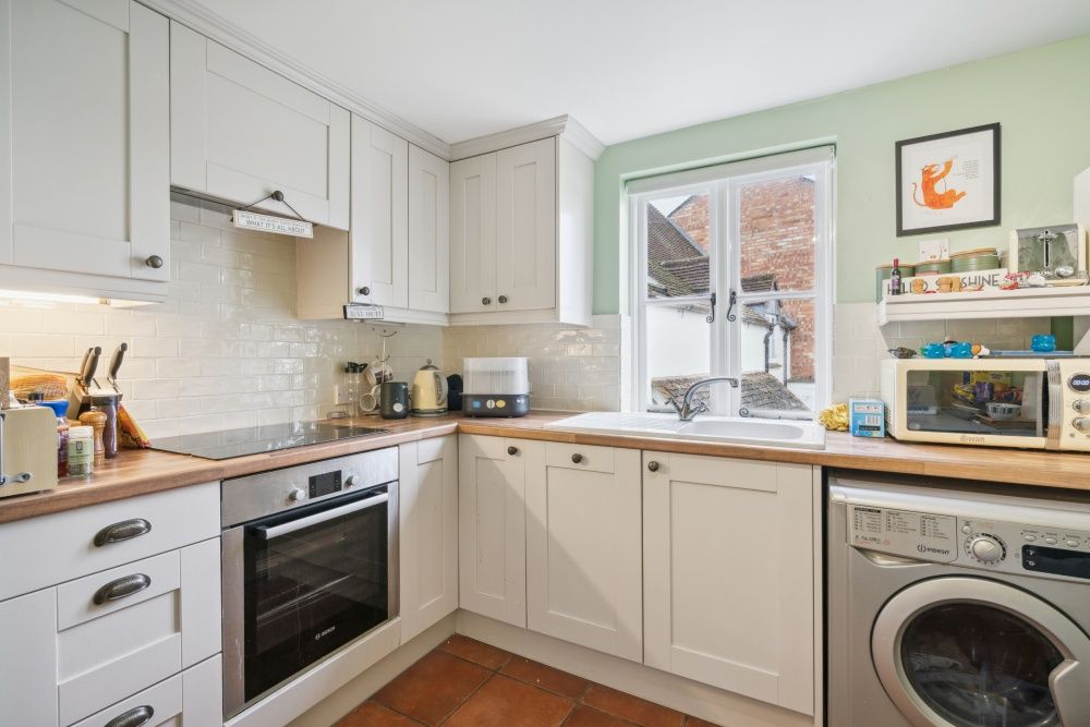 Property photo 3 of 13