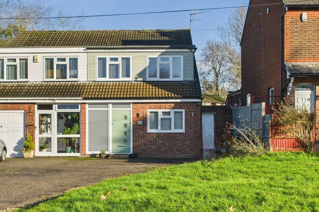 Property photo 2 of 26