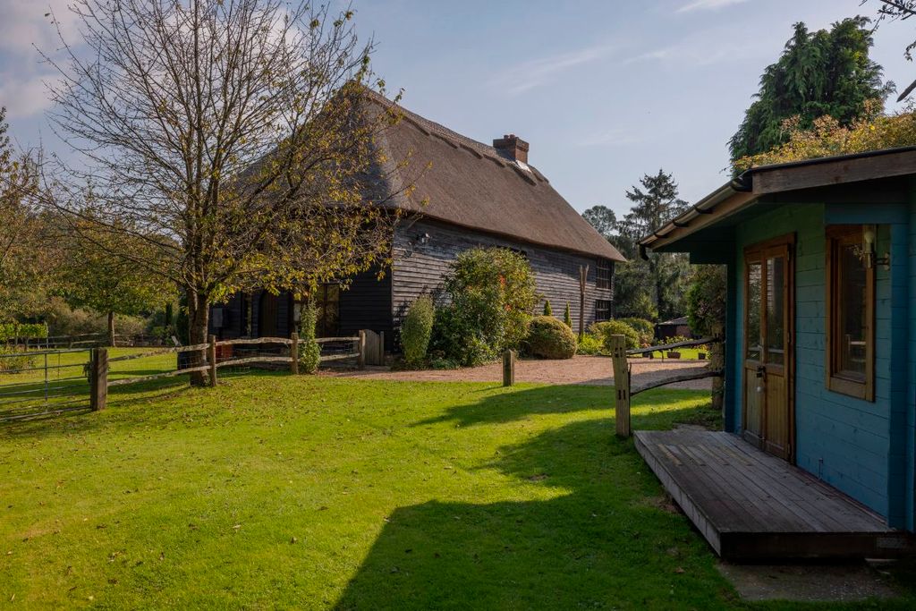 Property photo 1 of 37