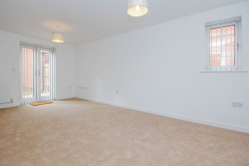 Property photo 2 of 8 22972