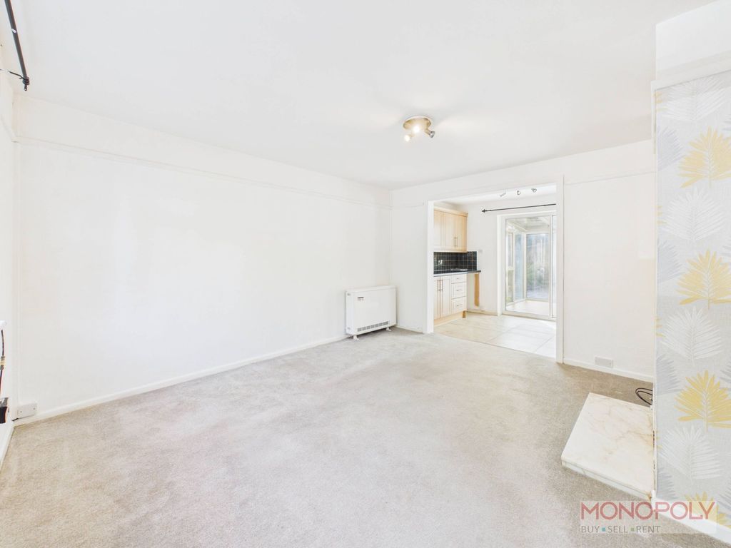 Property photo 3 of 22