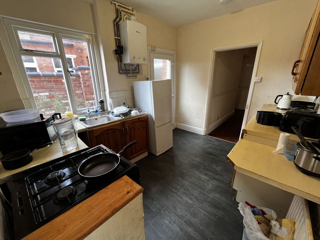 Property photo 3 of 12 Photo 9