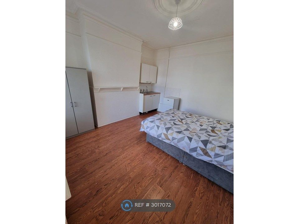 Property photo 3 of 3