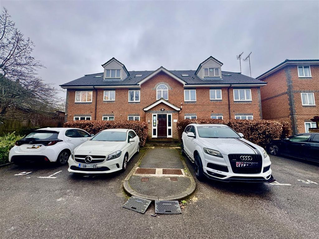 Property photo 1 of 9 Main Picture