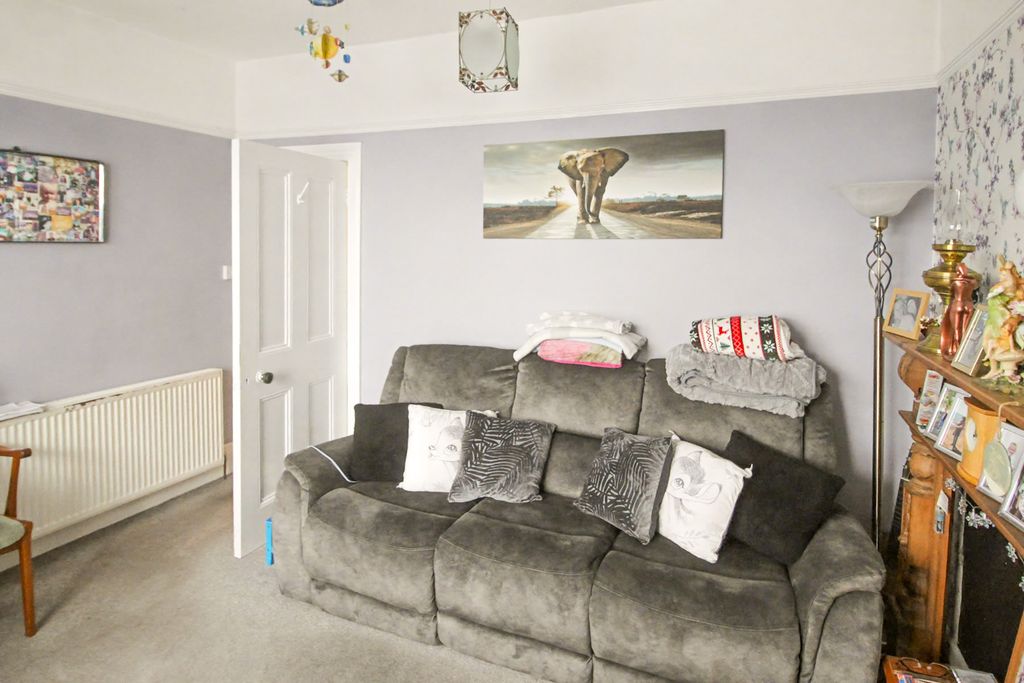 Property photo 3 of 15 Dorset9485520260228032405_07_Yqx9U_Edited.Jpg