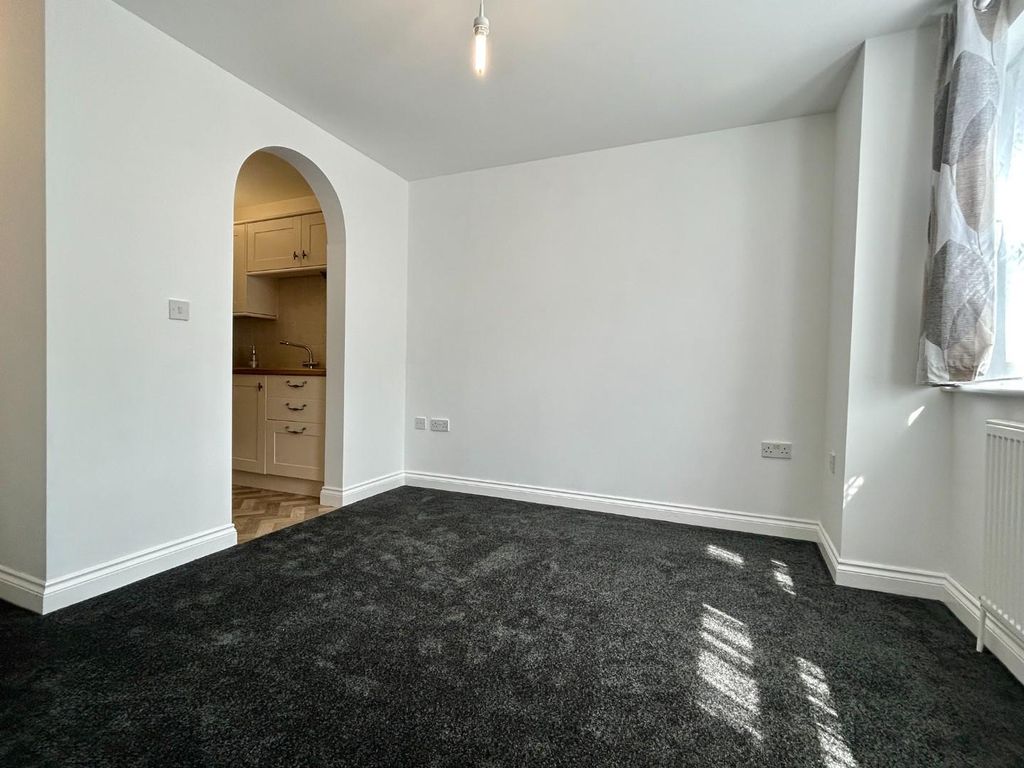 Property photo 3 of 7 Img_2417.Jpg