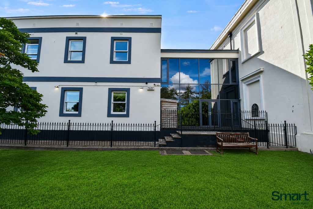 Property photo 1 of 15 Aa9A0959-94B7-4Aa3-92F7-7Ac3c479Ef9E