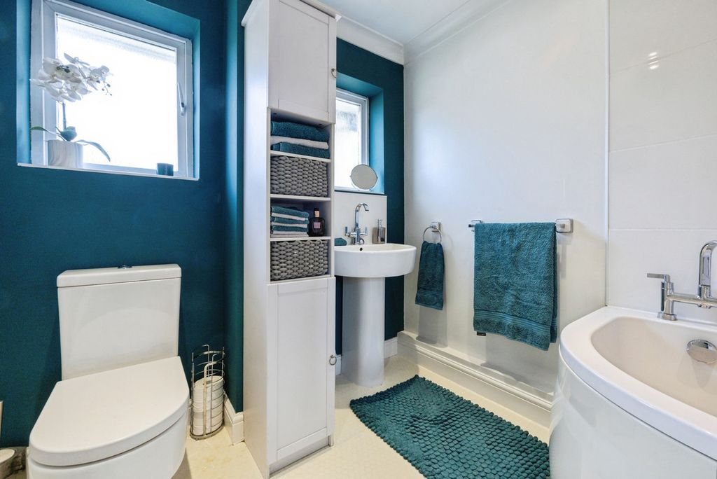 Property photo 3 of 22