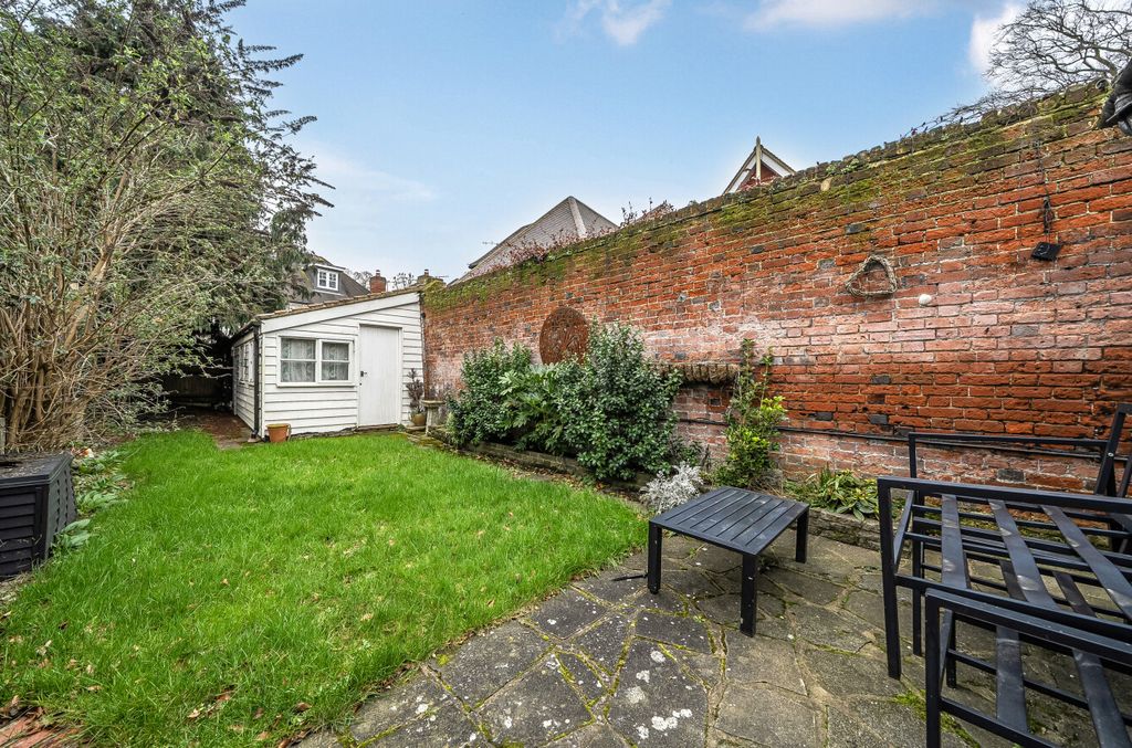 Additional image 18 of 2 bed end terrace house for saleRectory Place, Hawkwood Lane, Chislehurst, Kent BR7
