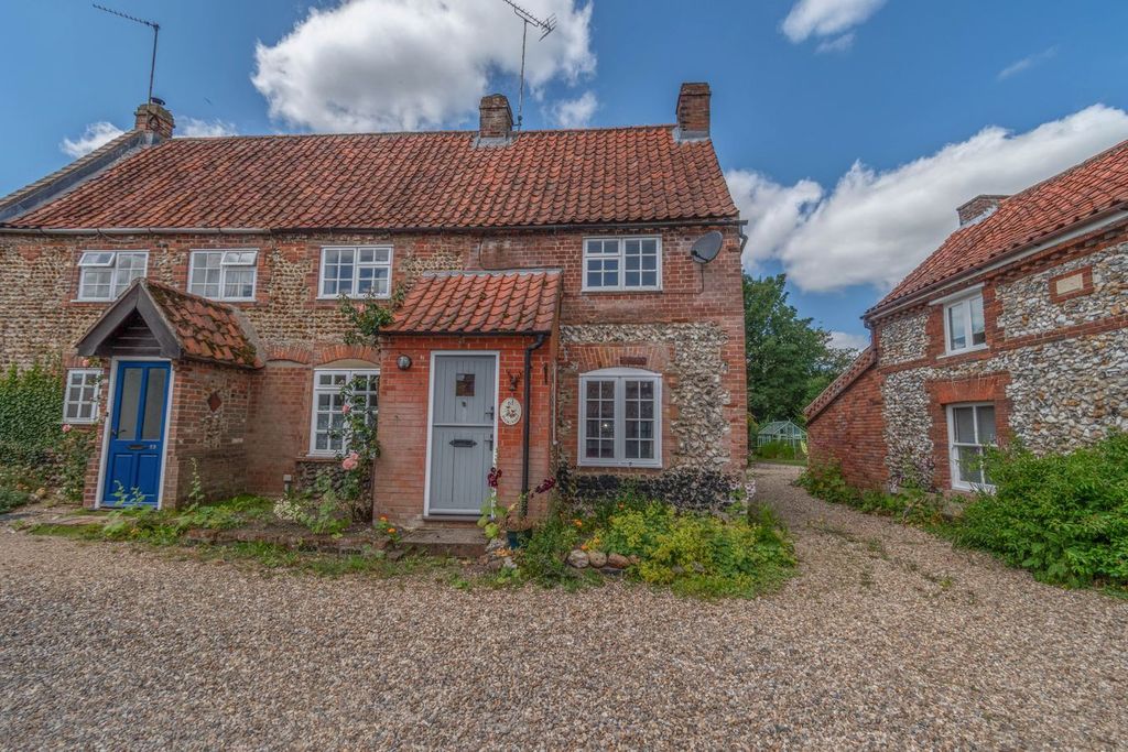 Property photo 1 of 23