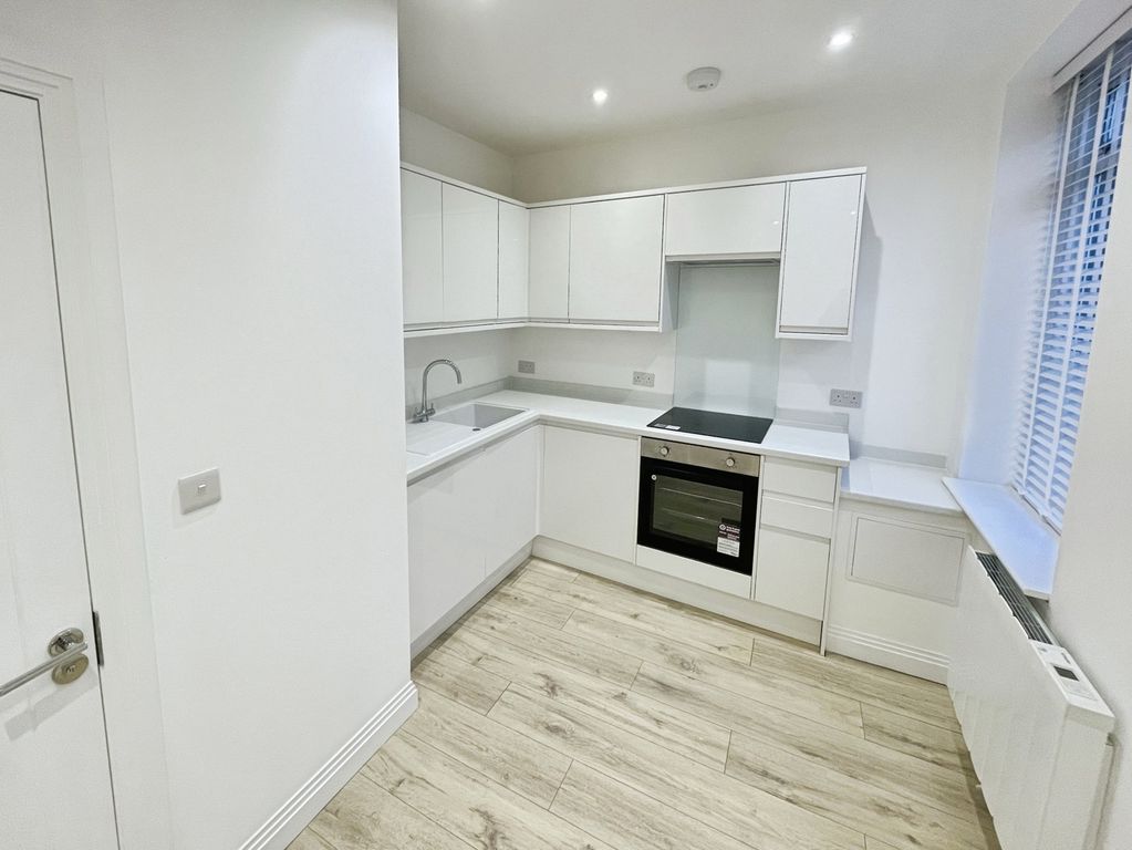 Property photo 3 of 5 Pbox-Img.Jpg