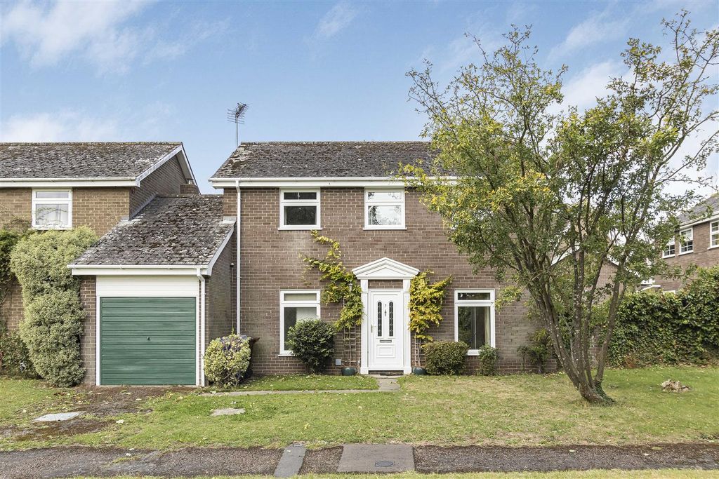 Property photo 1 of 16 6_63567.Jpg