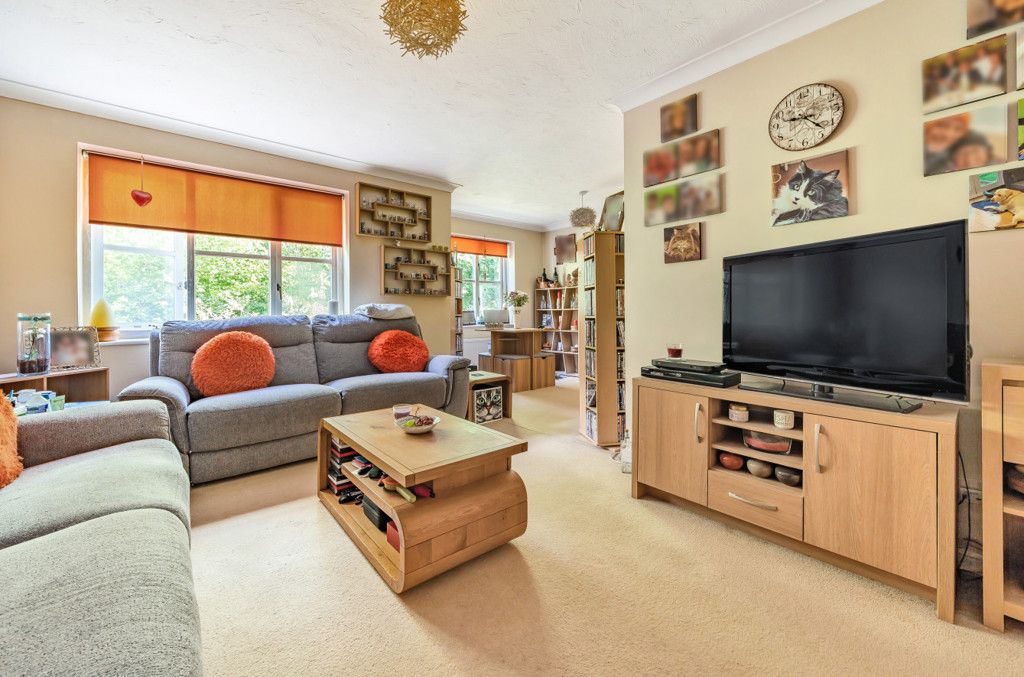 Property photo 2 of 17 1038207 (2).Jpg