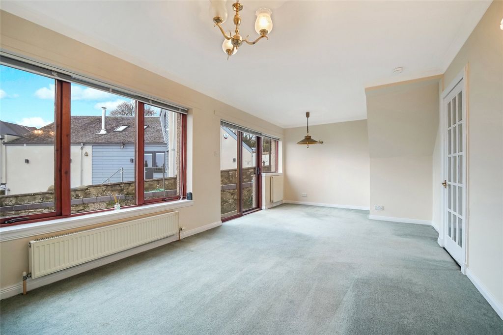 Property photo 3 of 26 Picture No. 05