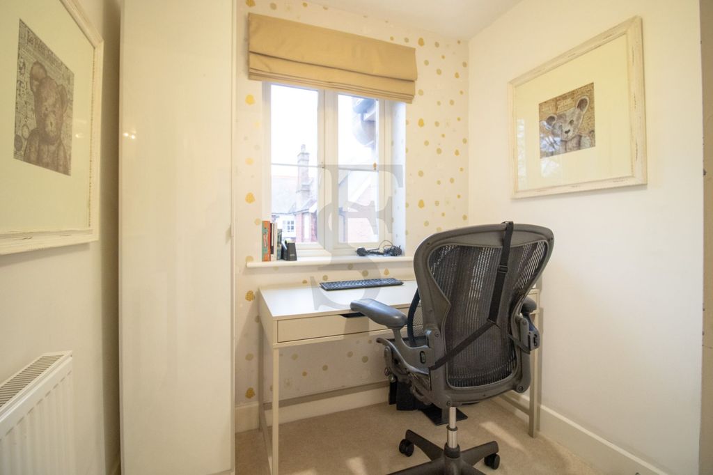 Additional image 13 of 4 bed semi-detached house for saleElm Tree Court, Stoneygate LE2