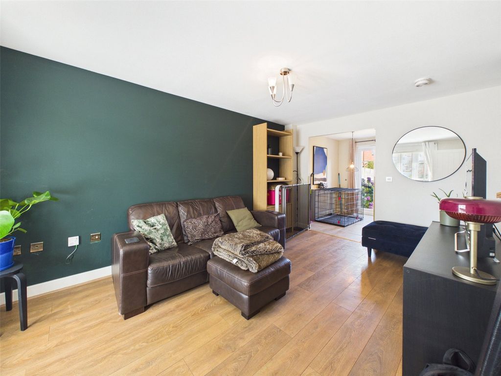 Property photo 3 of 16 Picture No. 03